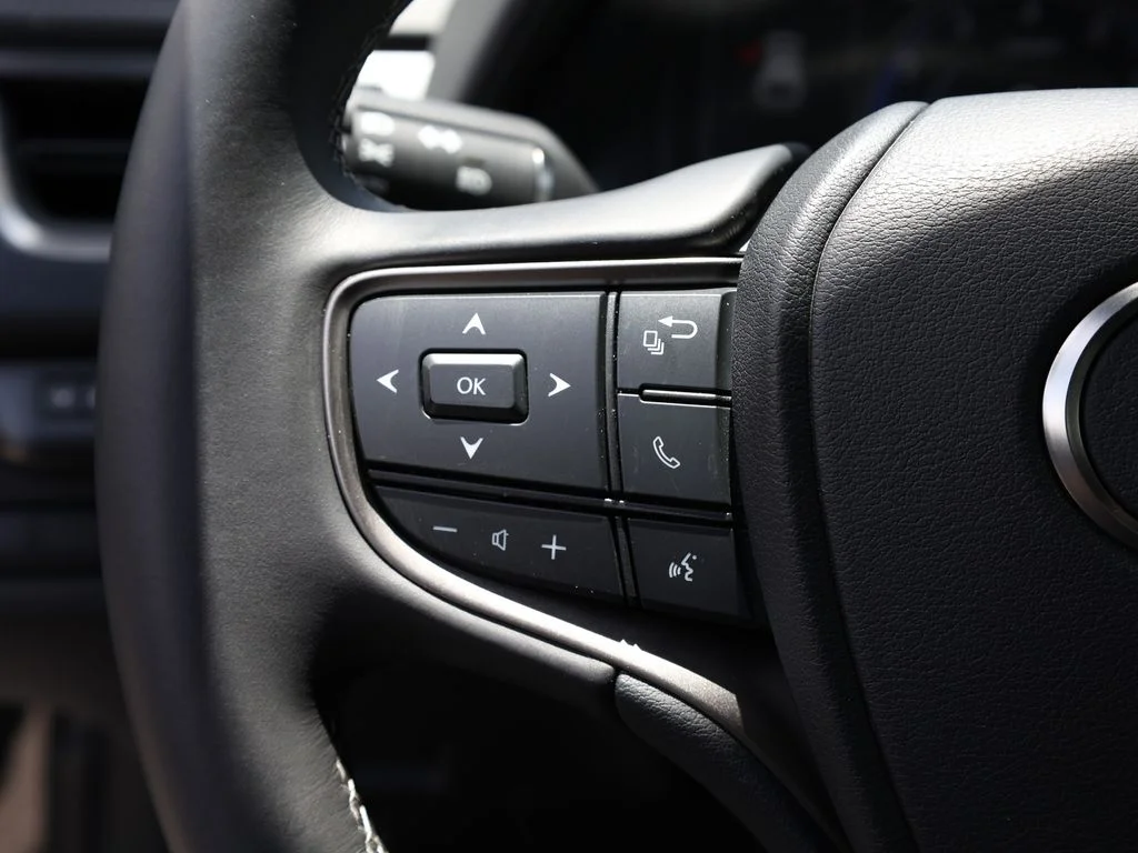 Used 2021 Black Lexus 200 Base image 36