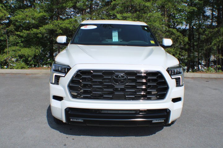 Certified Used 2025 Wind Chill Pearl Toyota Platinum image 21