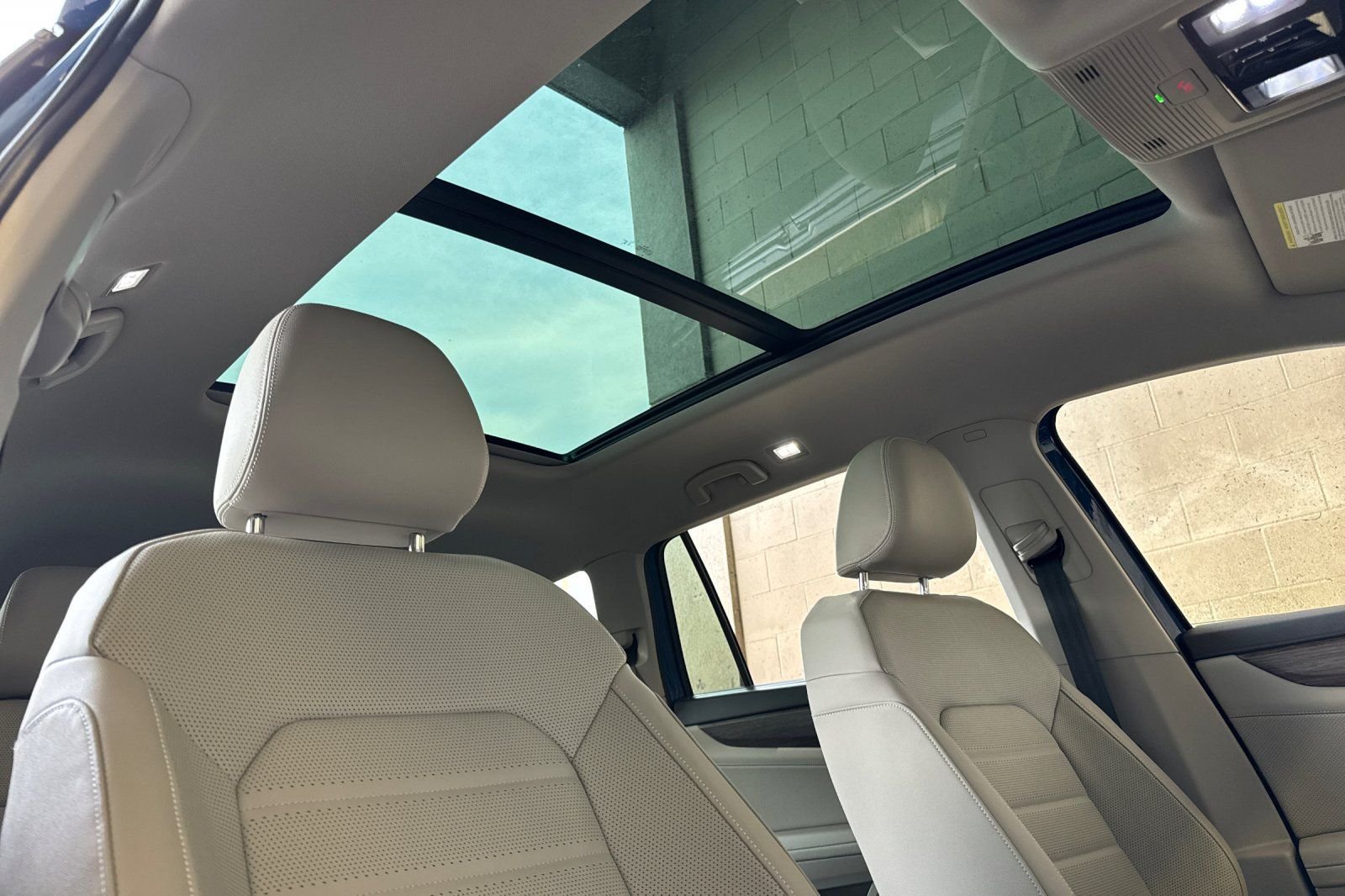2026 Volkswagen Atlas SEL - Photo 18