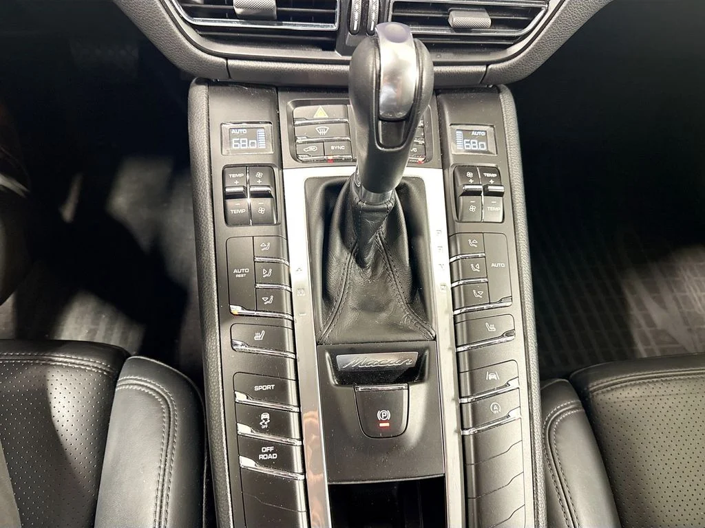 Certified Used 2020 Black Porsche  image 17