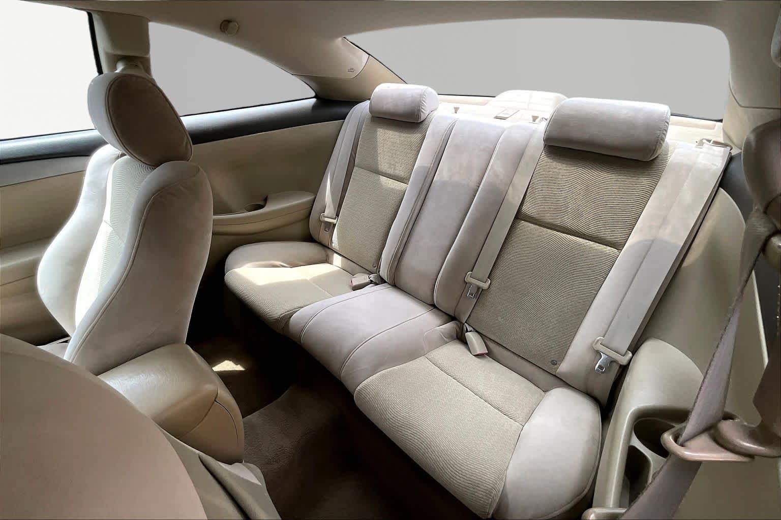 Used 2007 Blizzard Pearl Toyota SE image 20