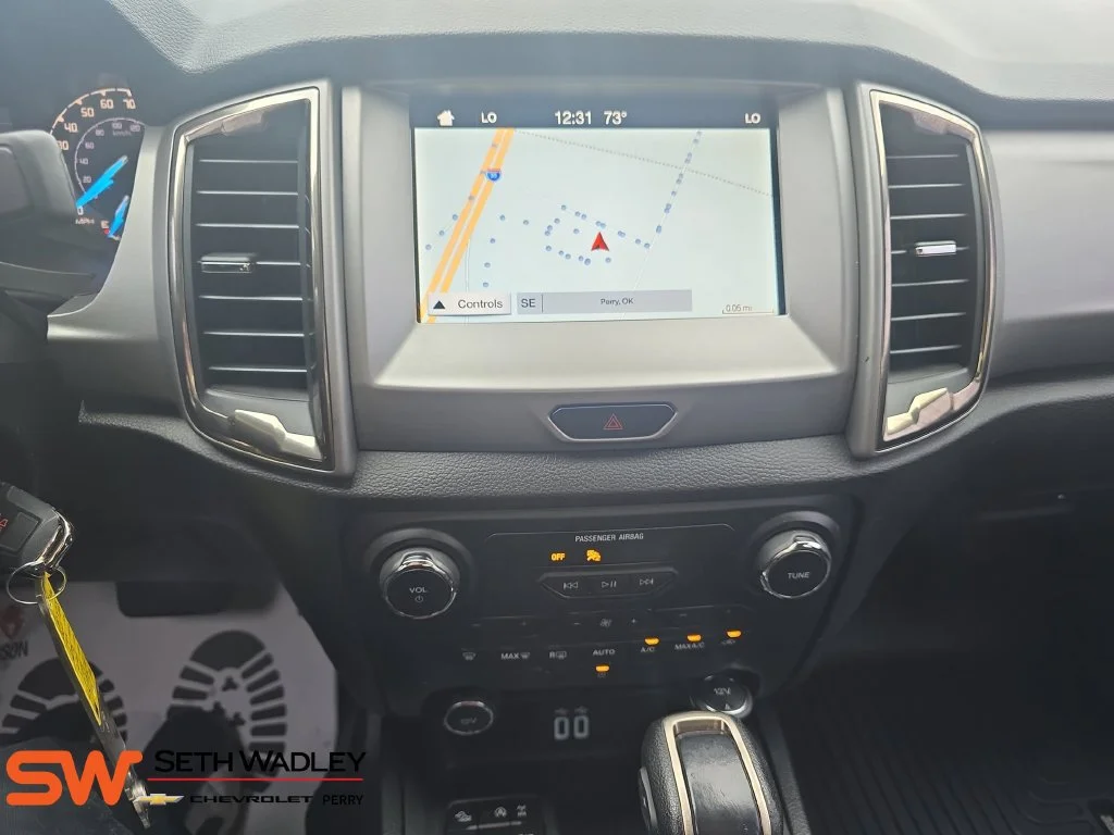 Used 2019 Orange Ford XLT image 19