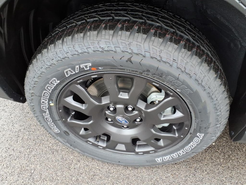 New 2026 CRYSTAL BLACK SILICA Subaru Wilderness image 16