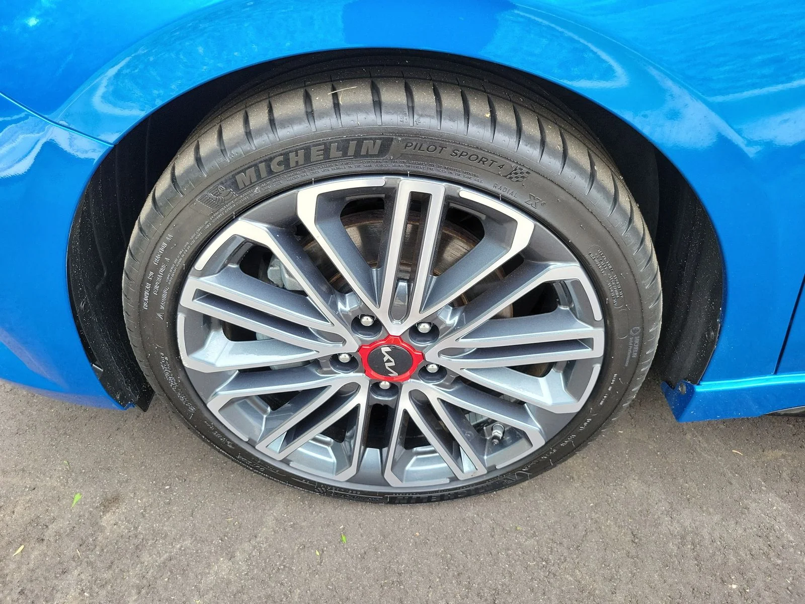 Used 2023 Blue Kia GT image 6