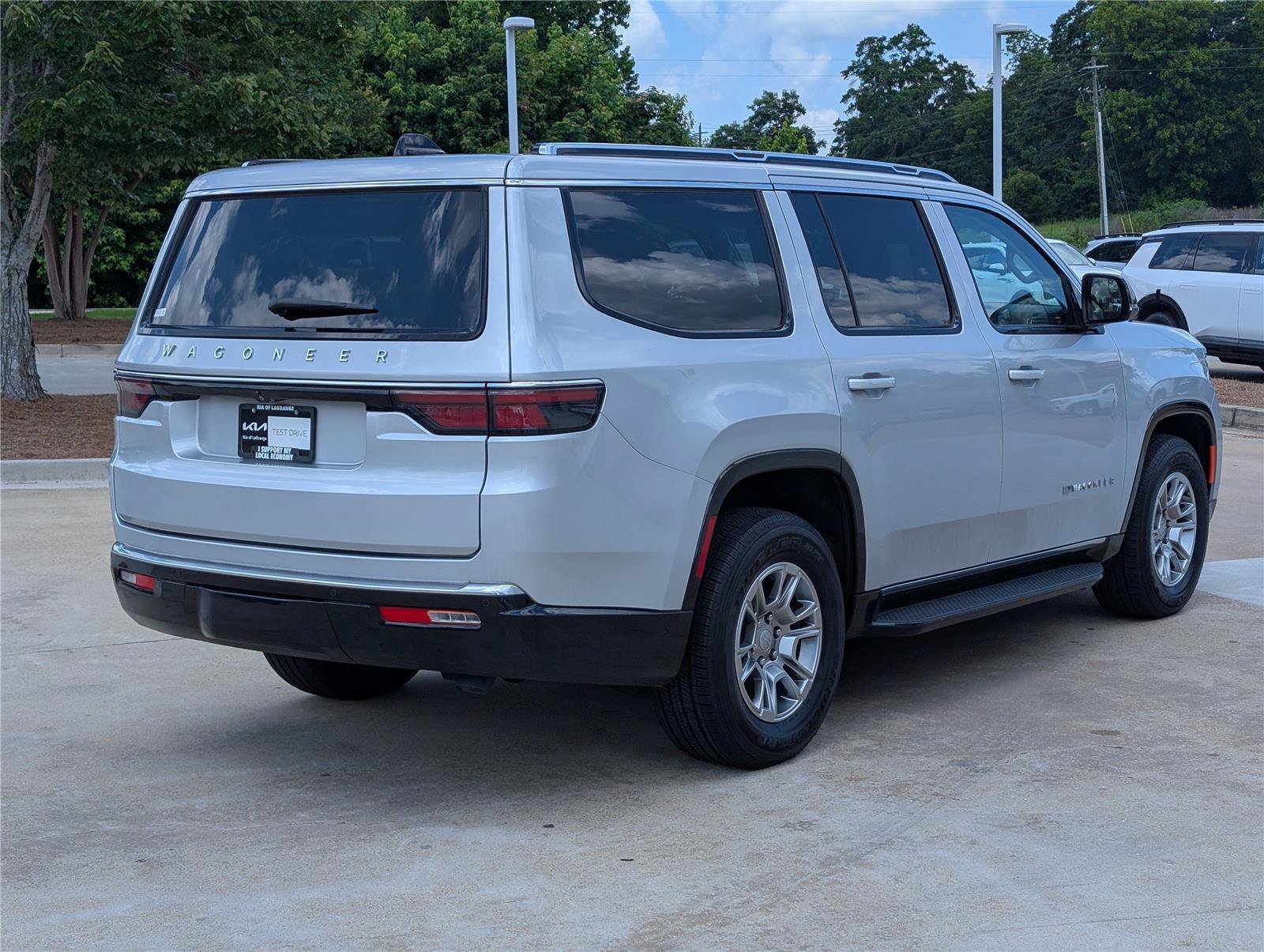 2024 Jeep Wagoneer Series I - Photo 7