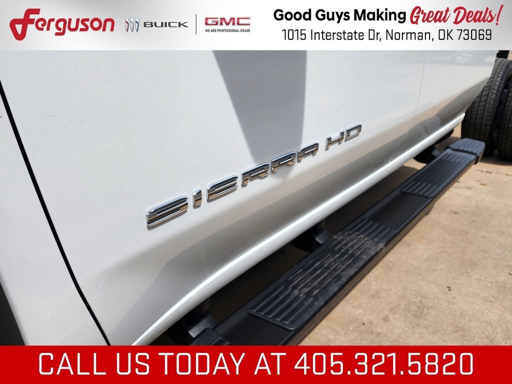 2026 GMC Sierra 3500 Chassis Cab Pro - Photo 16