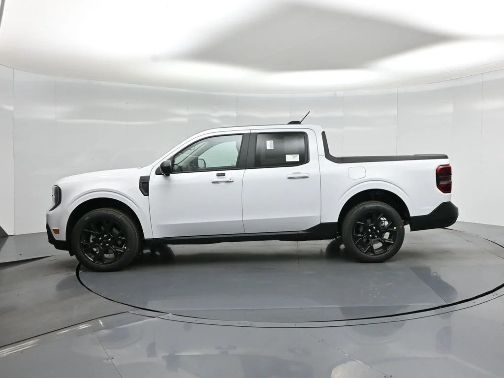 New 2026 White Ford Lariat image 29