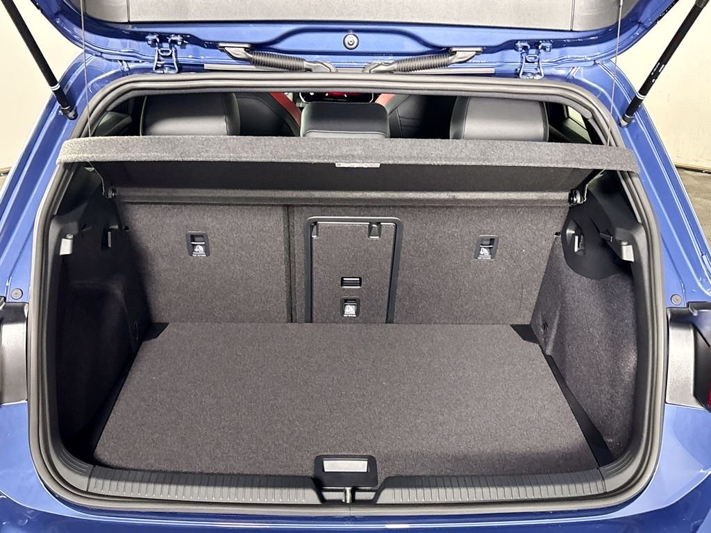 New 2026 Slate Blue Metallic Volkswagen SE image 22
