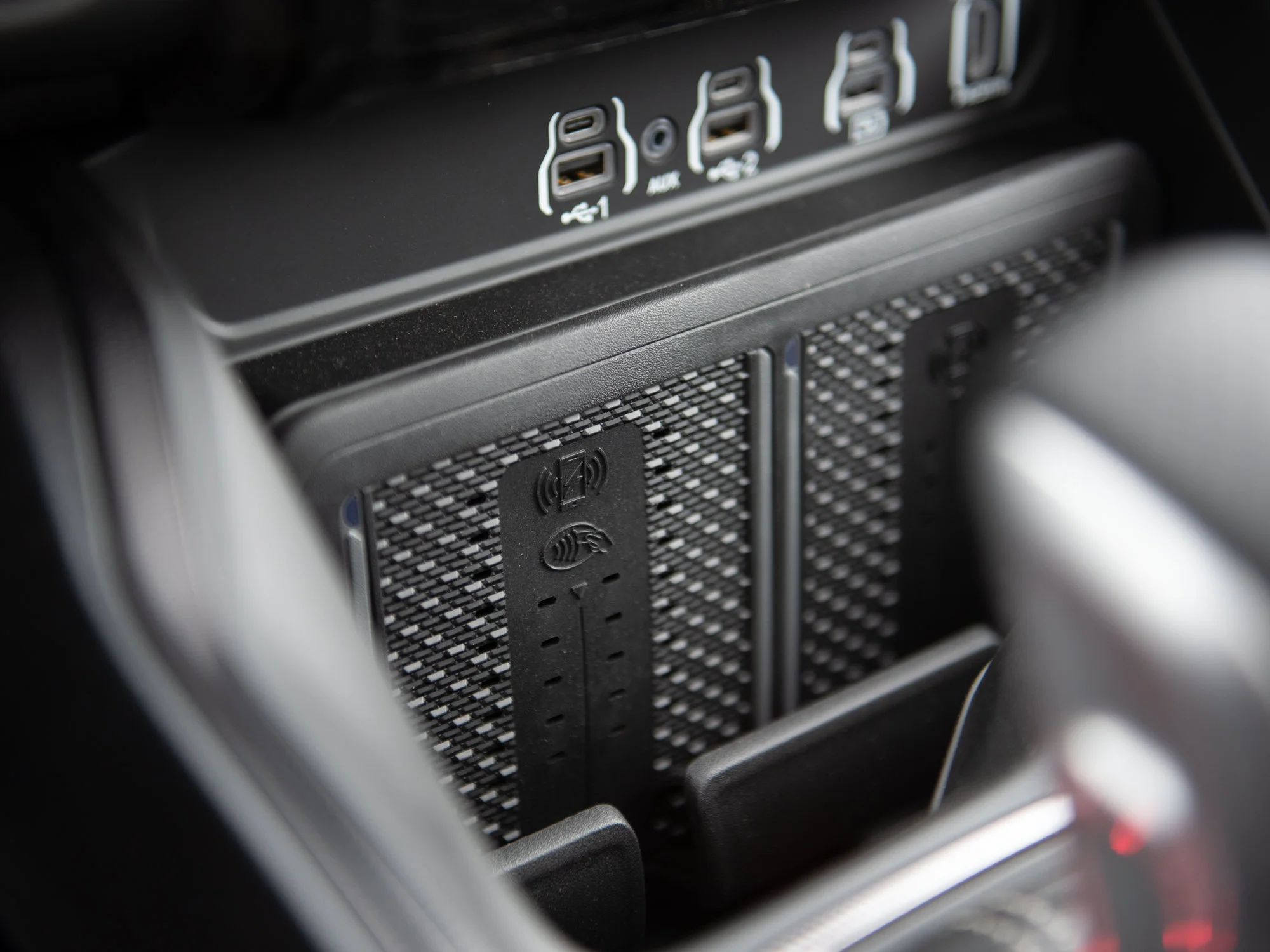 New 2026 Black RAM Sport* image 22