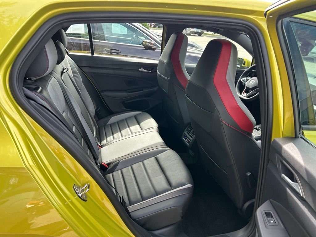 Used 2022  Volkswagen Autobahn image 47