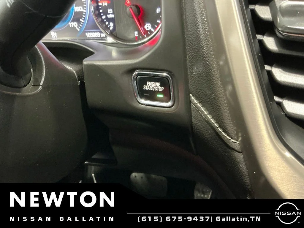 Used 2019 Quicksilver Metallic GMC Denali image 41
