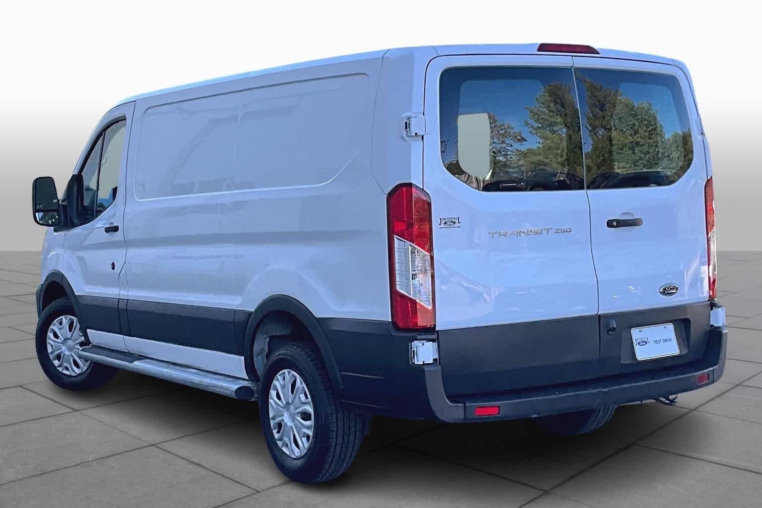Used 2023 Oxford White Ford  image 11