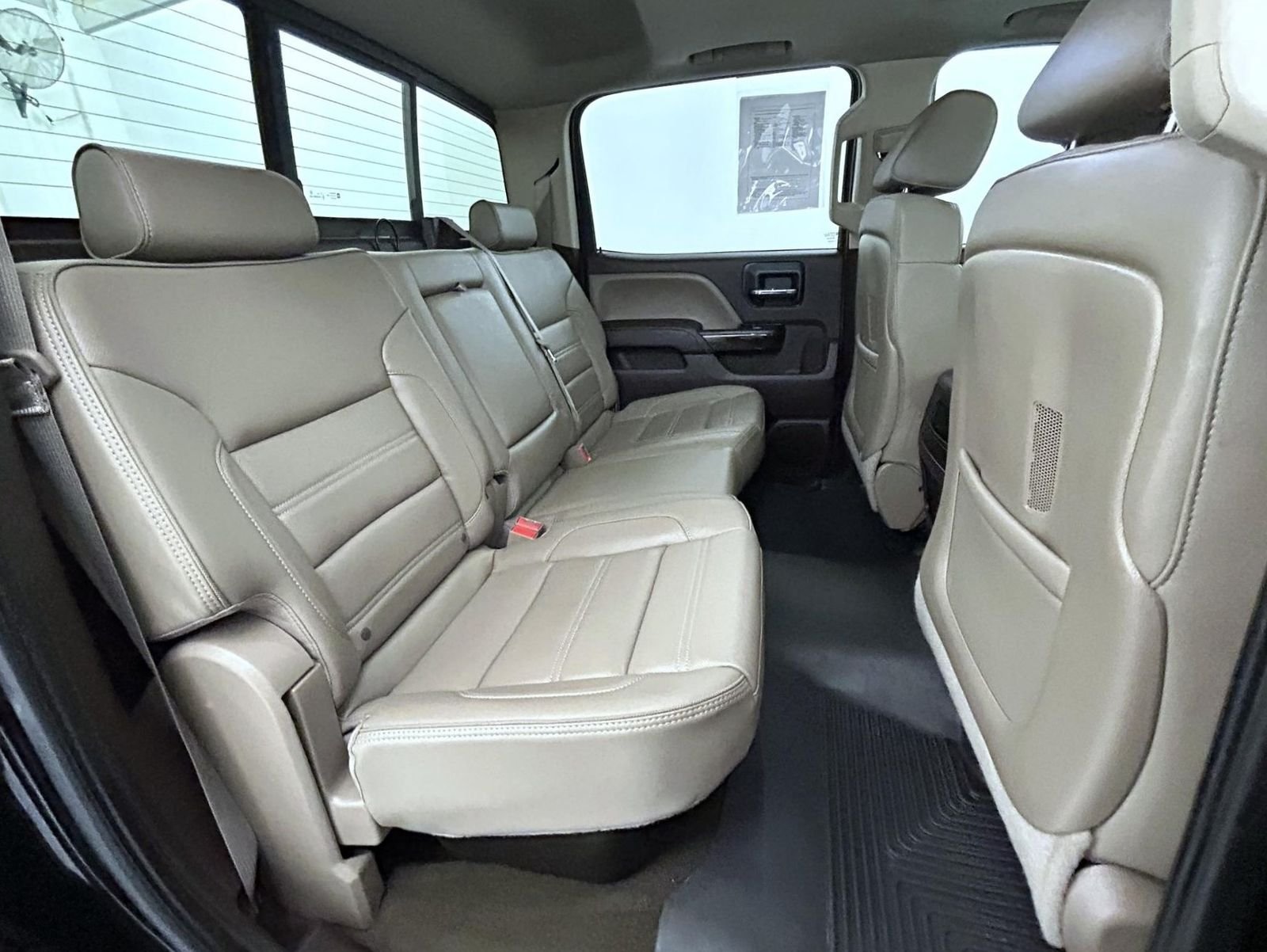 Used 2015 Black GMC Denali image 18