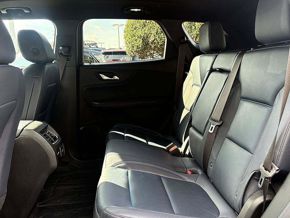 Used 2023 Black Chevrolet RS image 9