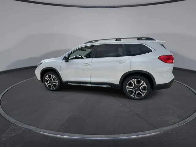 New 2026 CRYSTAL WHITE PEARL Subaru Limited 7-Passenger image 5