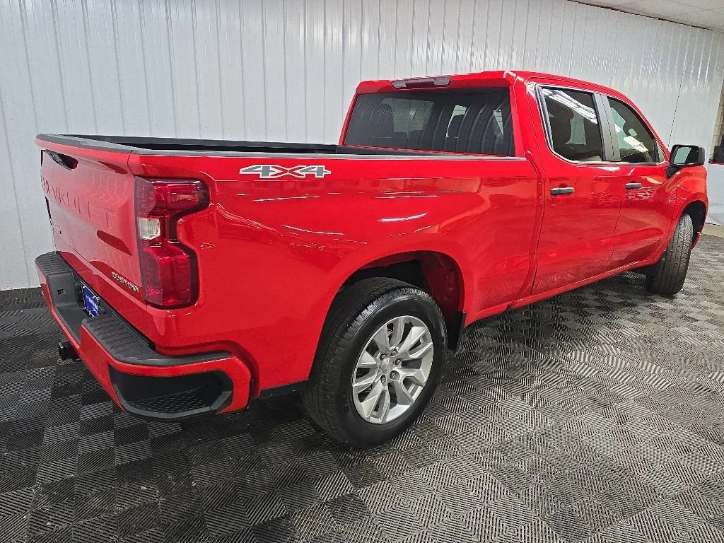 Used 2023 Red Hot Chevrolet Custom image 10