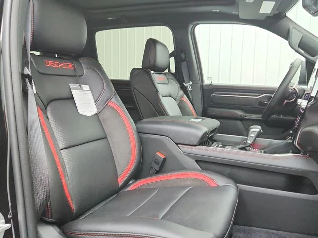 New 2026 Diamond Black Crystal Pearl-Coat Exterior Paint RAM RHO image 49