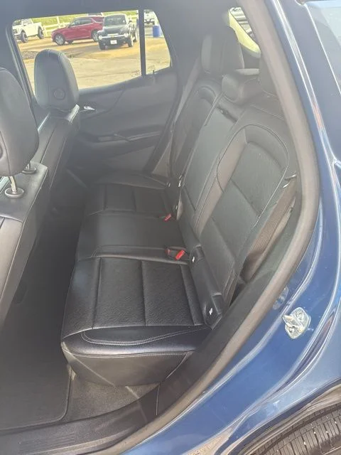 Used 2025 Lakeshore Blue Chevrolet LT image 30