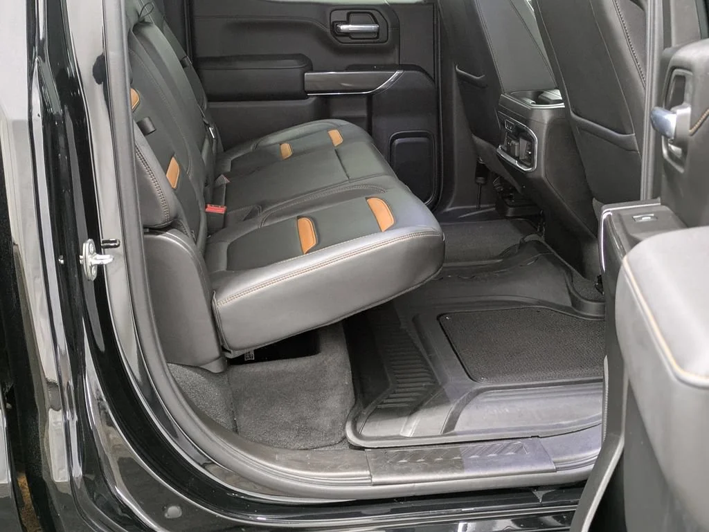 Used 2021 Black GMC AT4 image 33