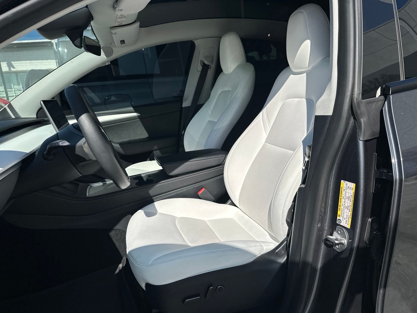 Used 2023 Midnight Silver Metallic Tesla Performance image 10
