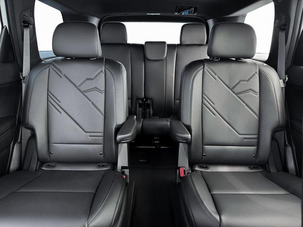 New 2026 Silver Hyundai XRT Pro image 23