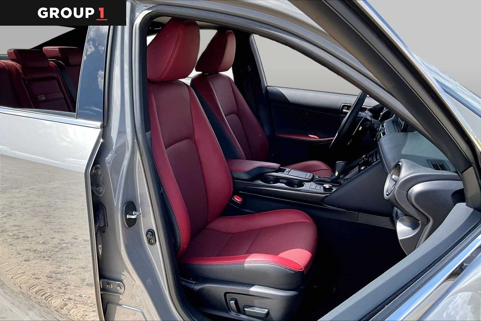 Used 2025 Incognito Lexus F SPORT Design image 8