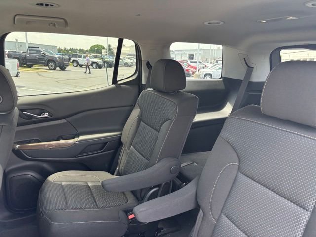 Used 2023 Summit White GMC SLE image 12