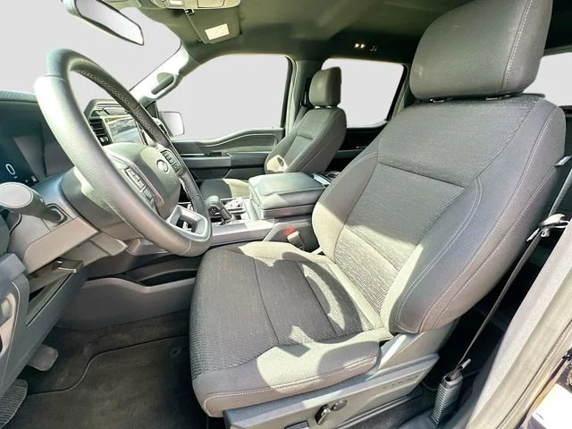Used 2025 Blue Ford XLT image 20