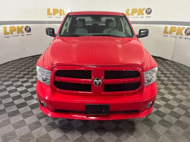 Used 2017 Flame Red Clearcoat Ram Express image 9