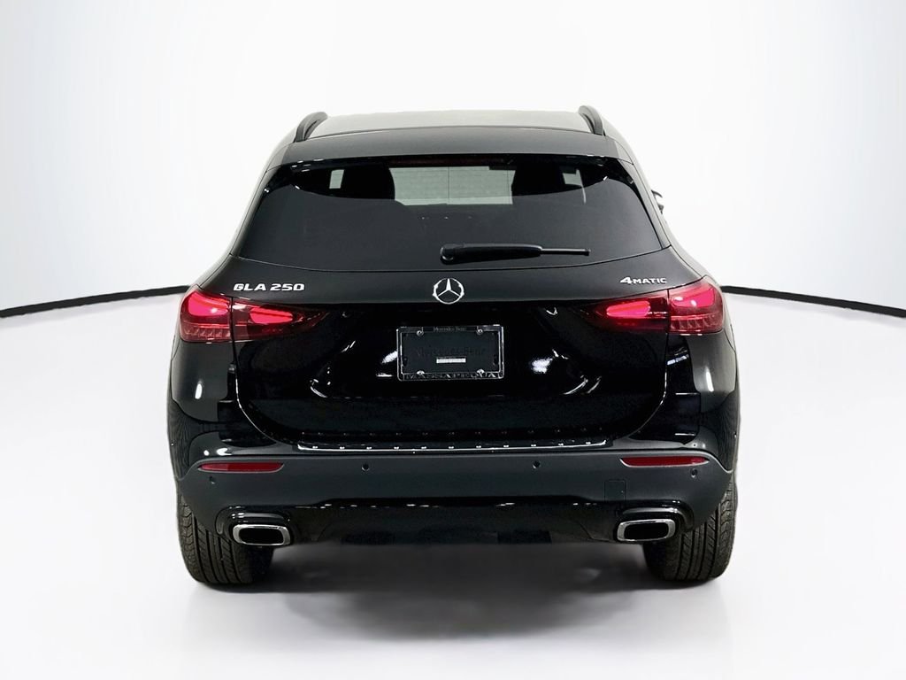 New 2026 Night Black Mercedes-Benz GLA 250 image 5