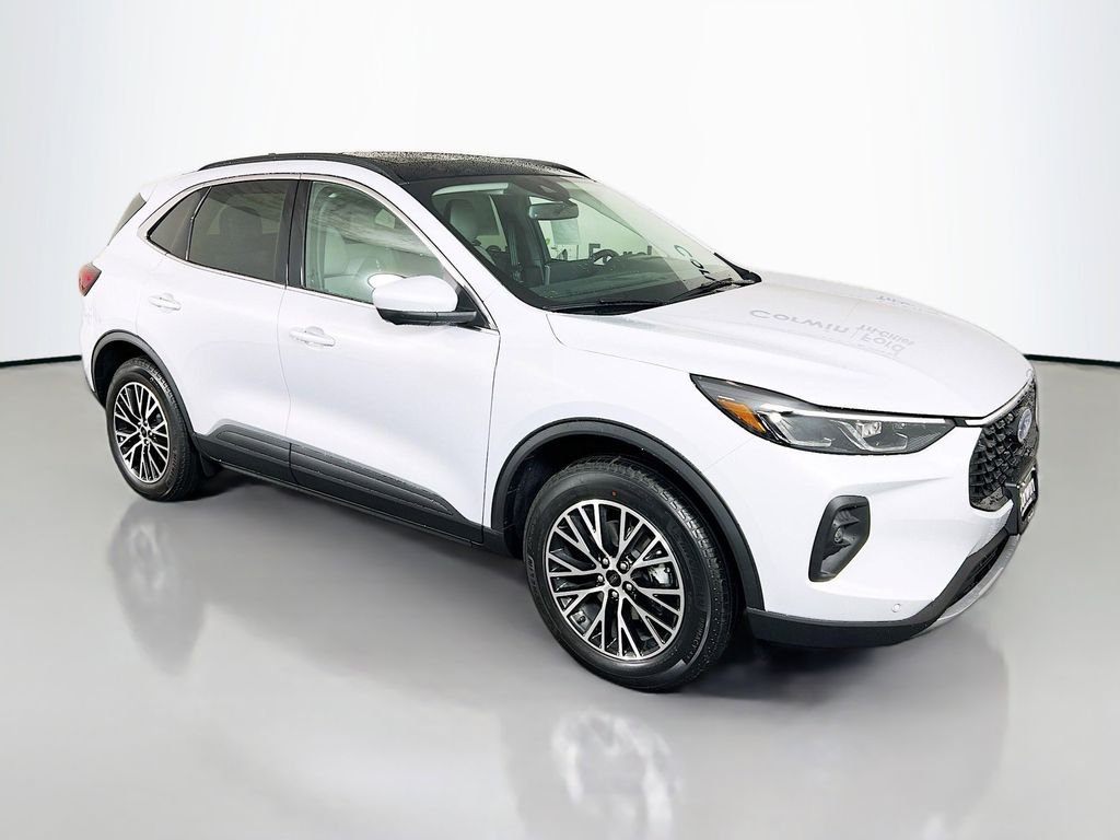 2025 Ford Escape Plug-in hybrid PHEV