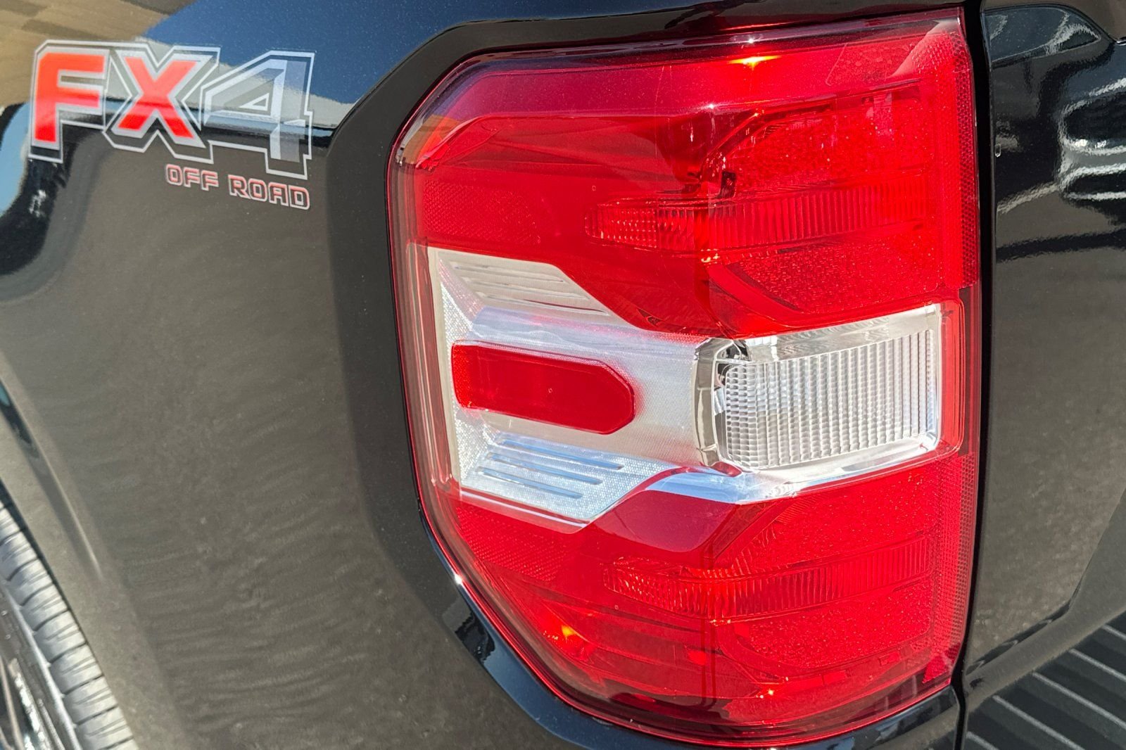 2025 Ford Maverick XLT - Photo 24