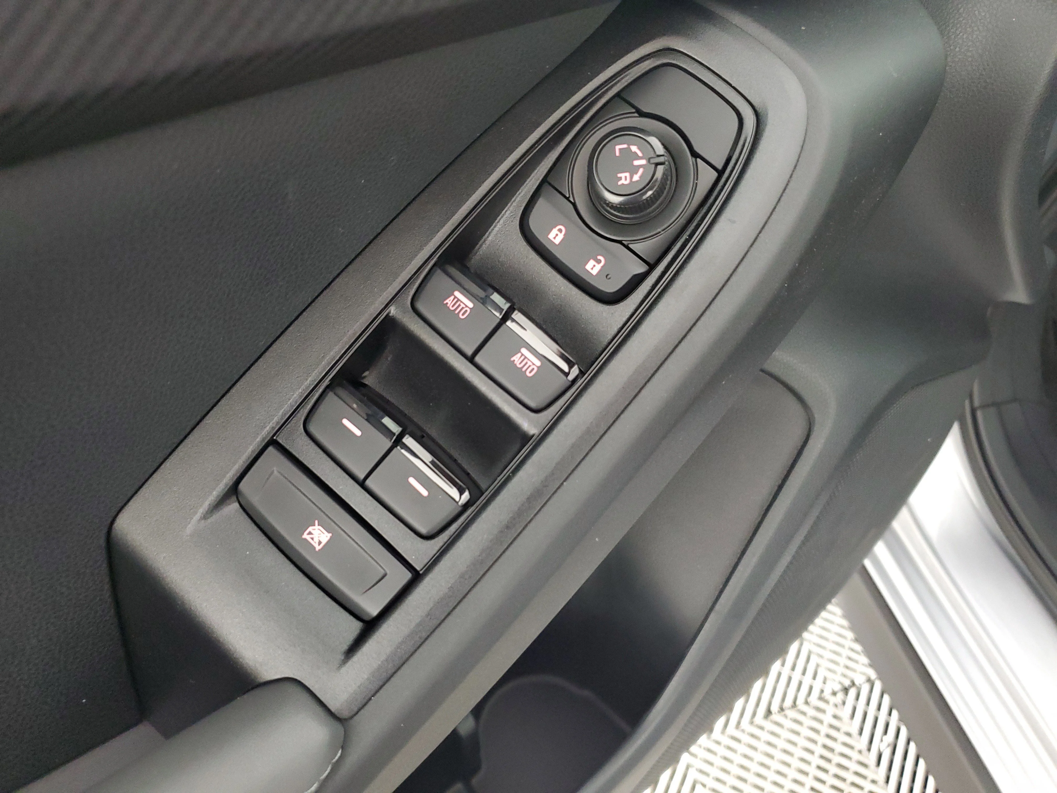 2026 Subaru Crosstrek Premium - Photo 28