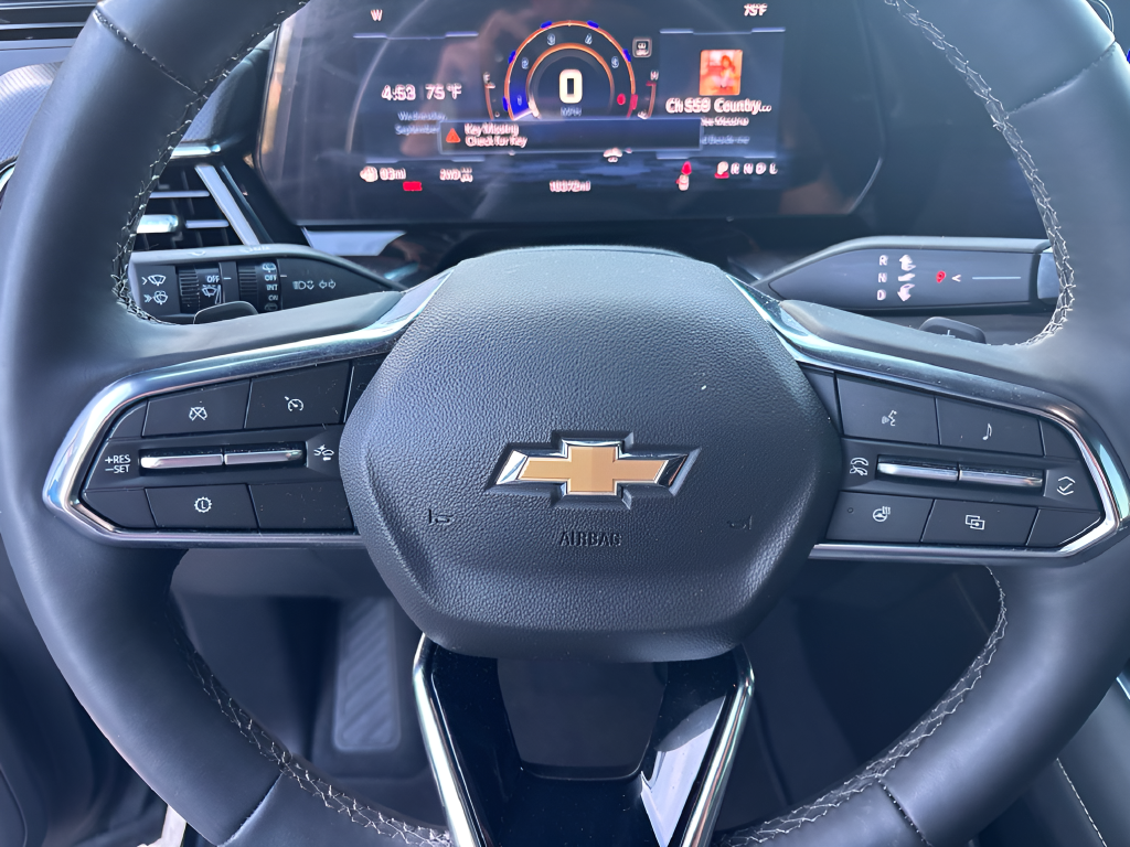Used 2025 Black Chevrolet Premier image 13