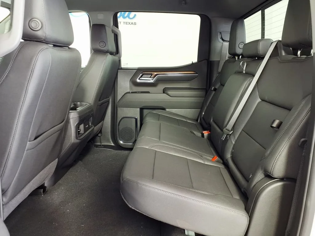 New 2026 Summit White Chevrolet LT image 9