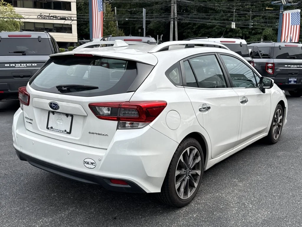 Used 2020 White Subaru Limited image 4