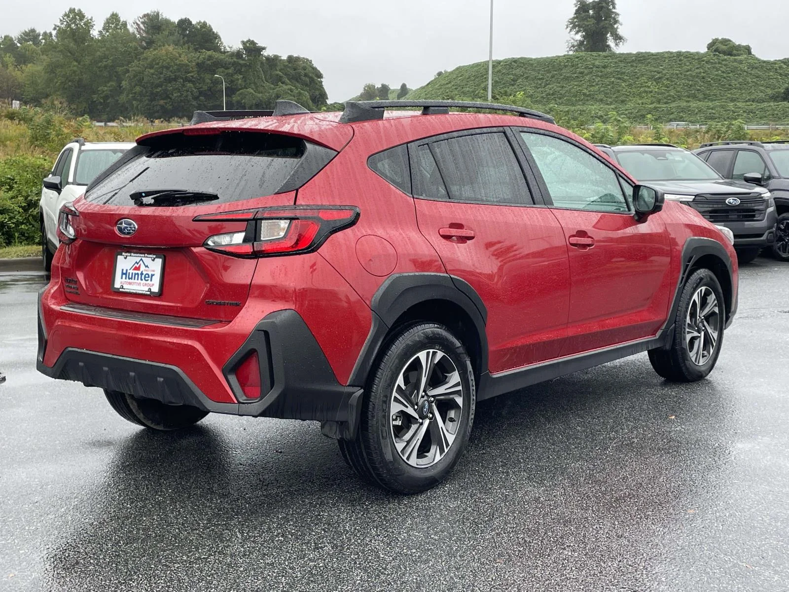 Used 2026 Lithium Red Pearl Subaru Premium image 26