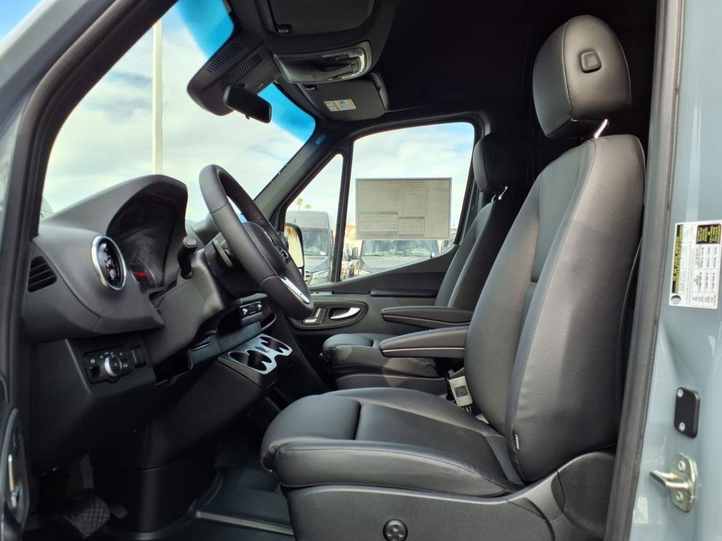 2024 Mercedes-Benz Sprinter Cargo Van Base - Photo 17