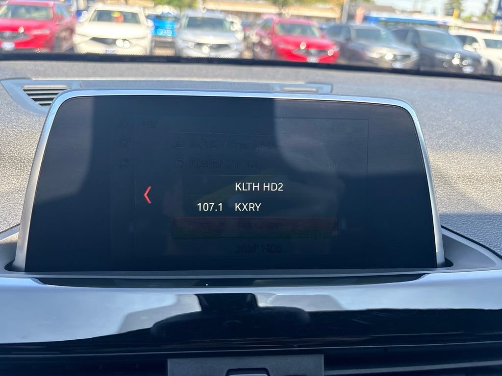 Used 2018 Jet Black BMW xDrive28i image 19