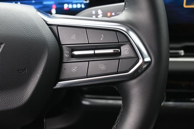 Used 2025 Gray Chevrolet LT image 3