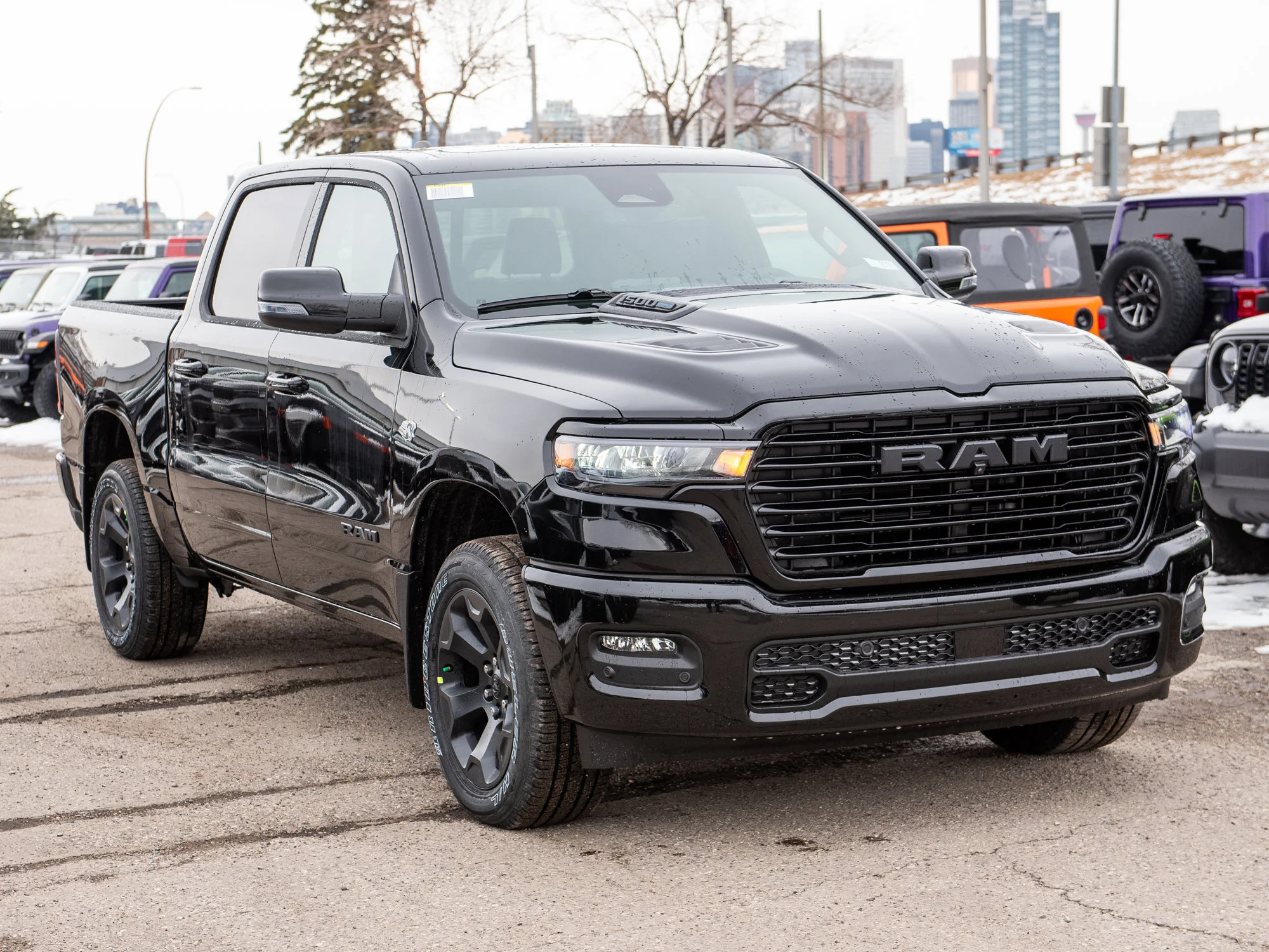 New 2026 Black RAM Sport* HEMI V8 image 8