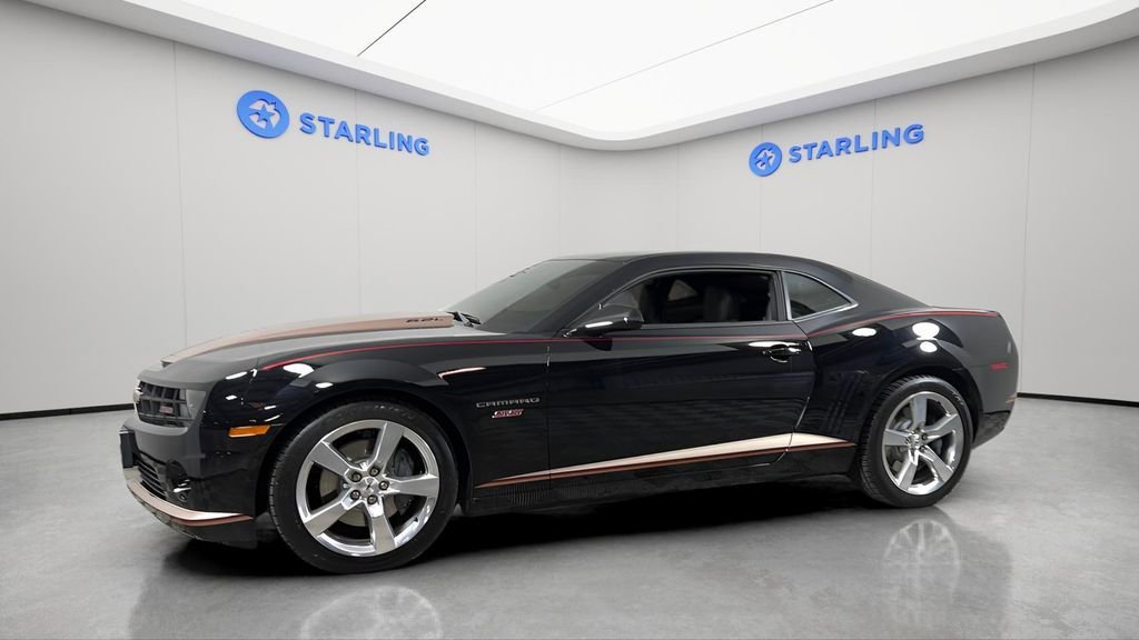 Used 2010 Black Chevrolet 2SS image 2
