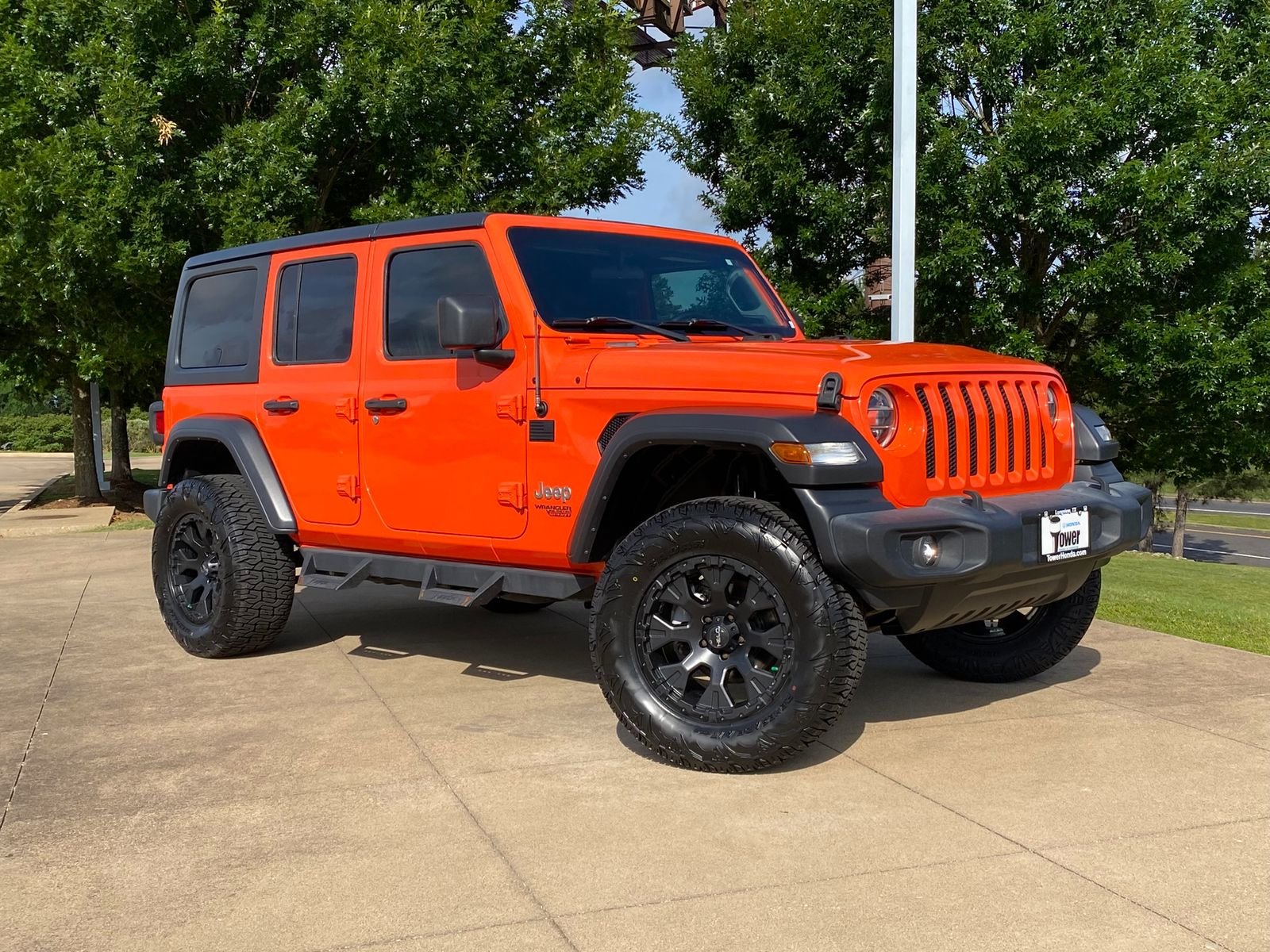 2020 Jeep Wrangler Sport S's photo