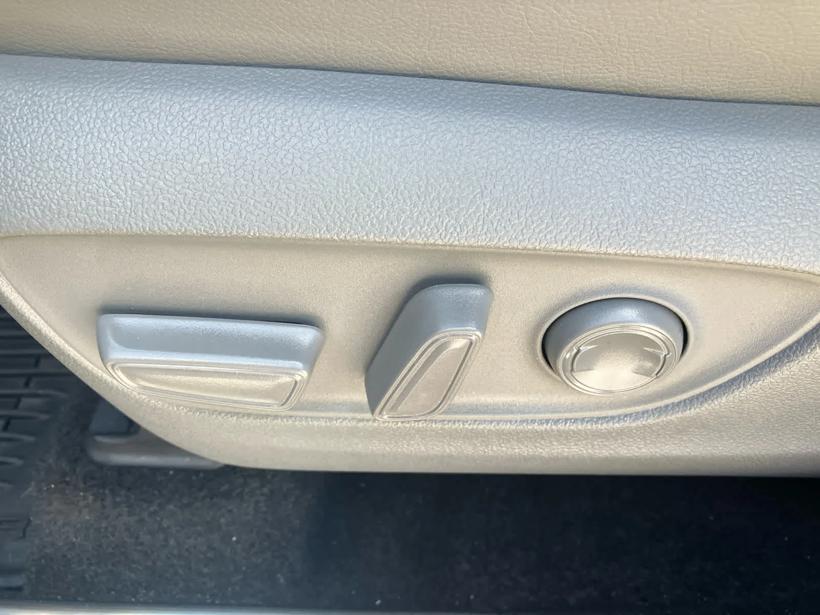 Certified Used 2025 Heavy Metal Toyota Limited image 12