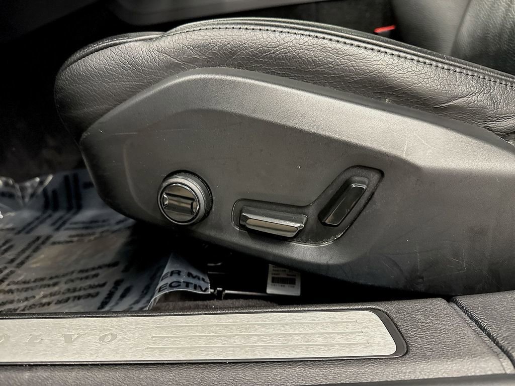 Used 2024 Volvo S60 Sedan