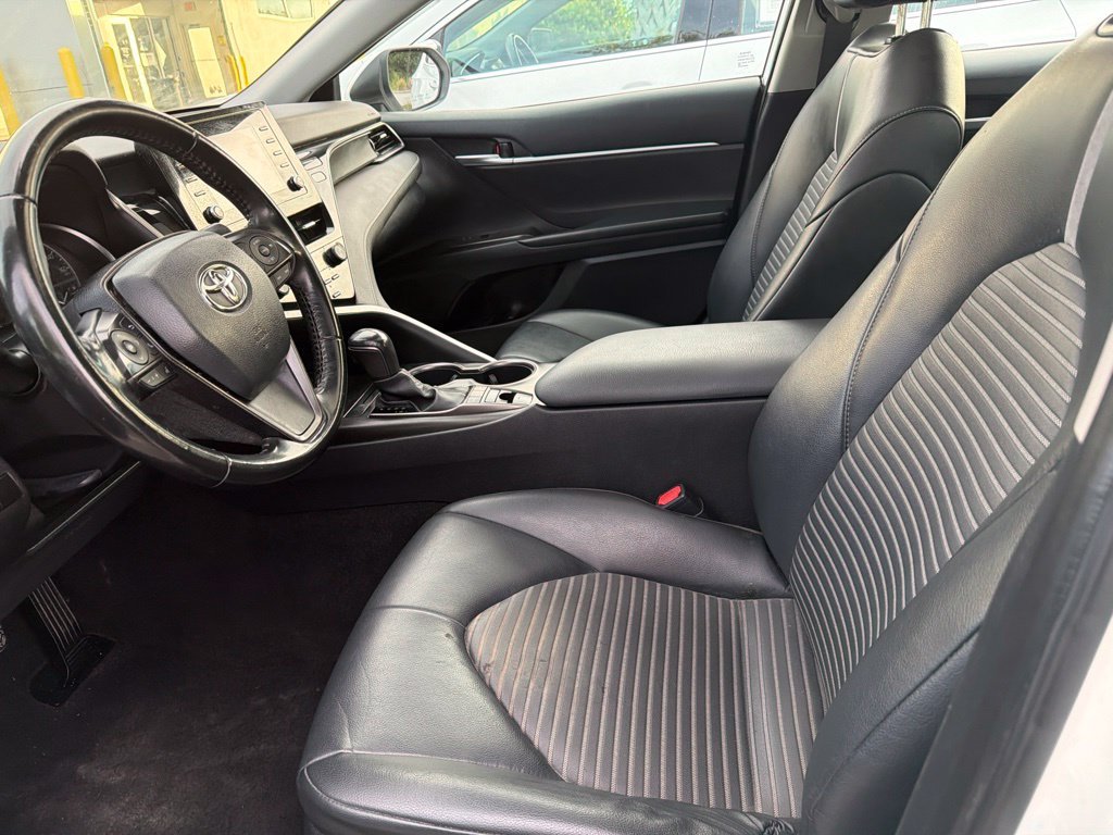 Used 2023 White Toyota SE image 12