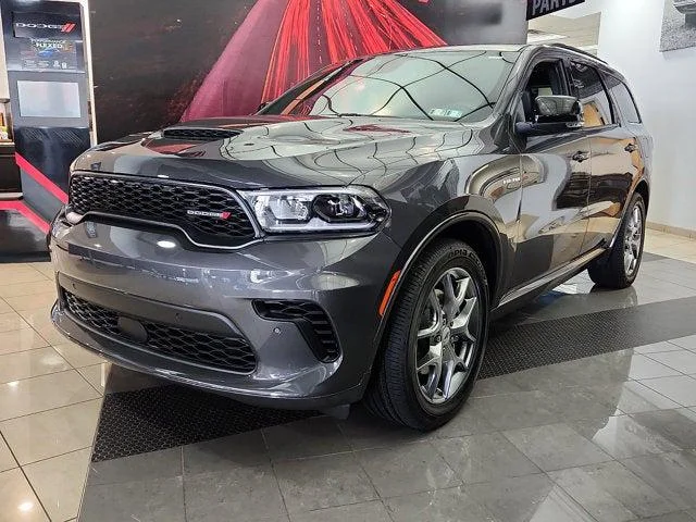 New 2026 Vapor Gray Exterior Paint Dodge GT Plus HEMI V8 image 2