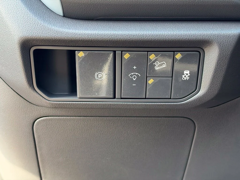 New 2027 Gray Kia S image 9