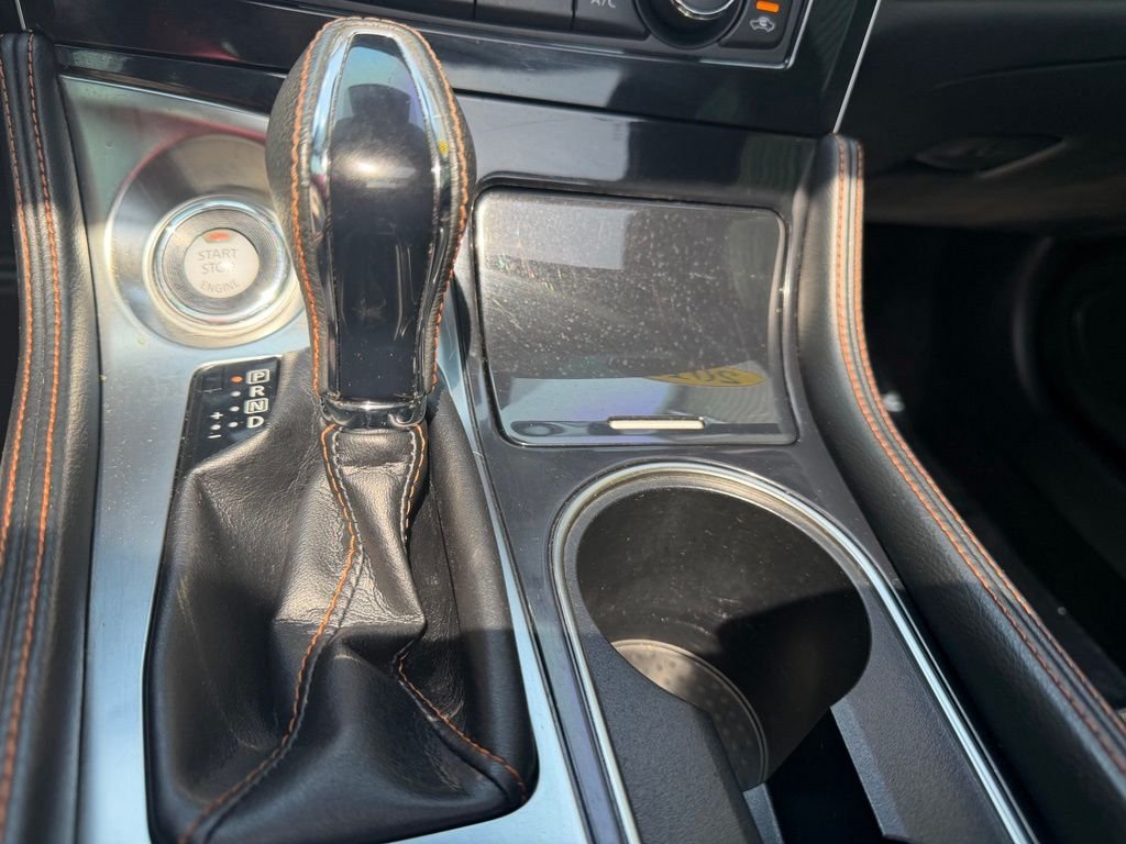 Used 2019 Gray Nissan SR image 21