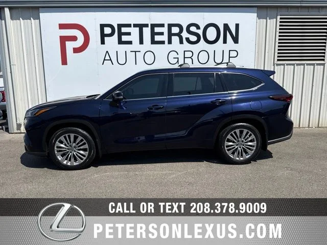 Used 2024  Toyota Platinum image 7